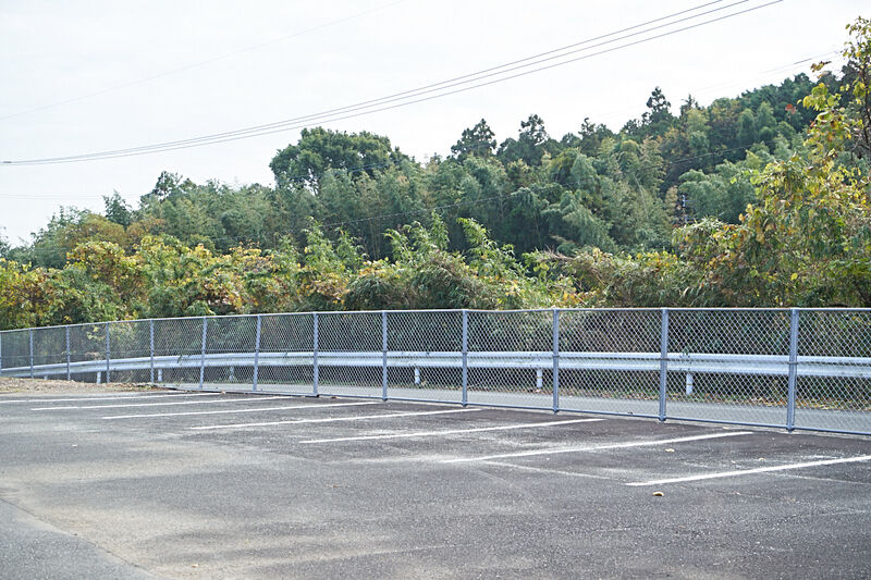 筑穂園 駐車場2