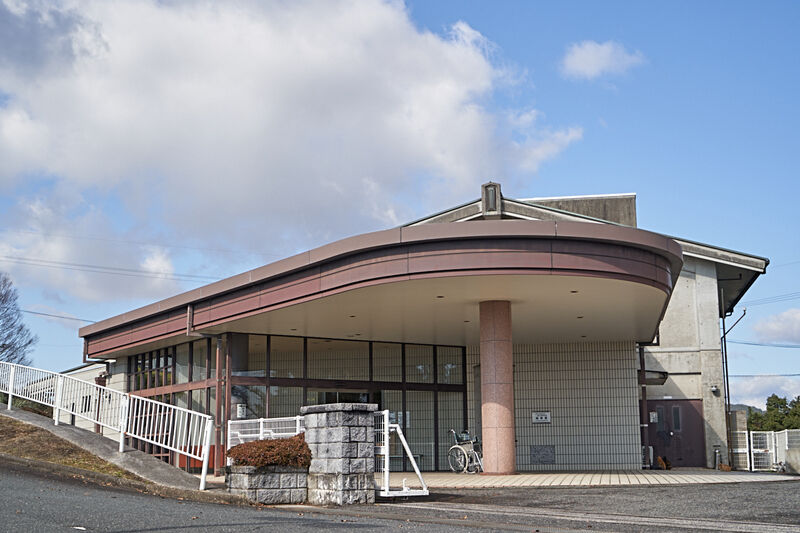 朝倉市 杷木火葬場（香華園） 外観1