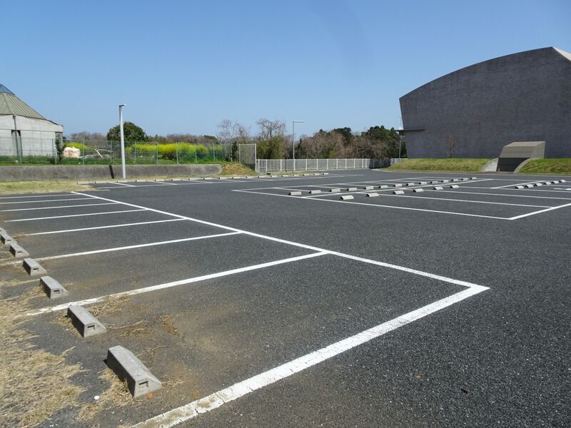 築上町火葬場（清浄園） 駐車場１