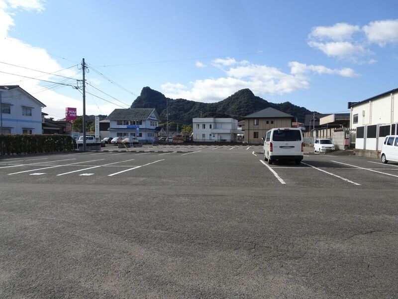 アクロスウイル武雄斎場 駐車場１