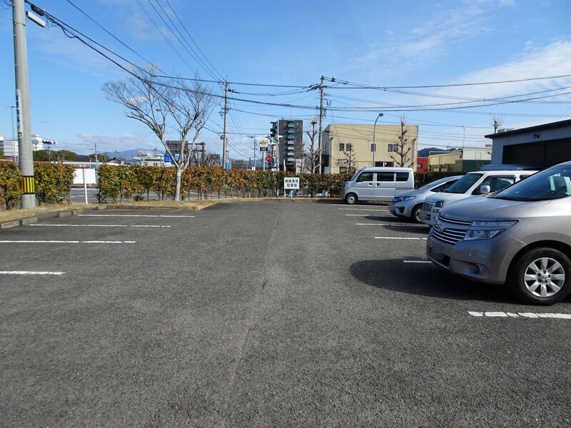 アクロスウイル武雄斎場 駐車場２