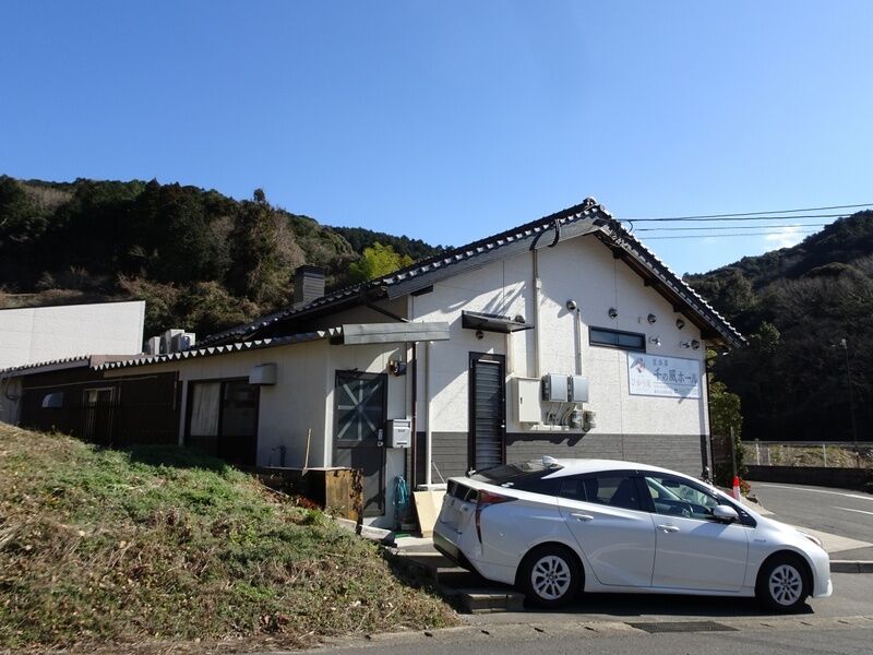 ひかり苑唐津千の風葬儀斎場 外観４