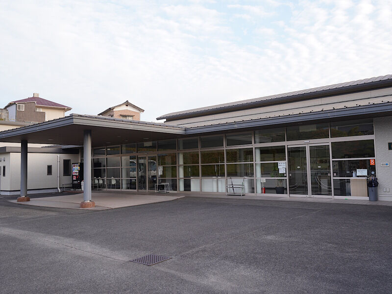 川棚慈恵会館