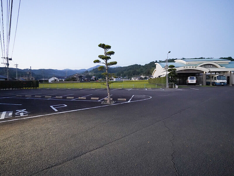 日之江会館 駐車場1