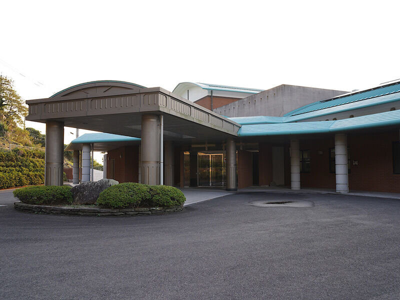 西海市西海斎場 外観1