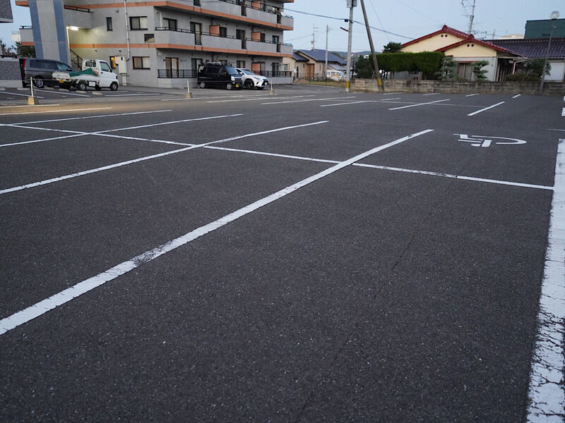 ベルホール・松浦 駐車場1