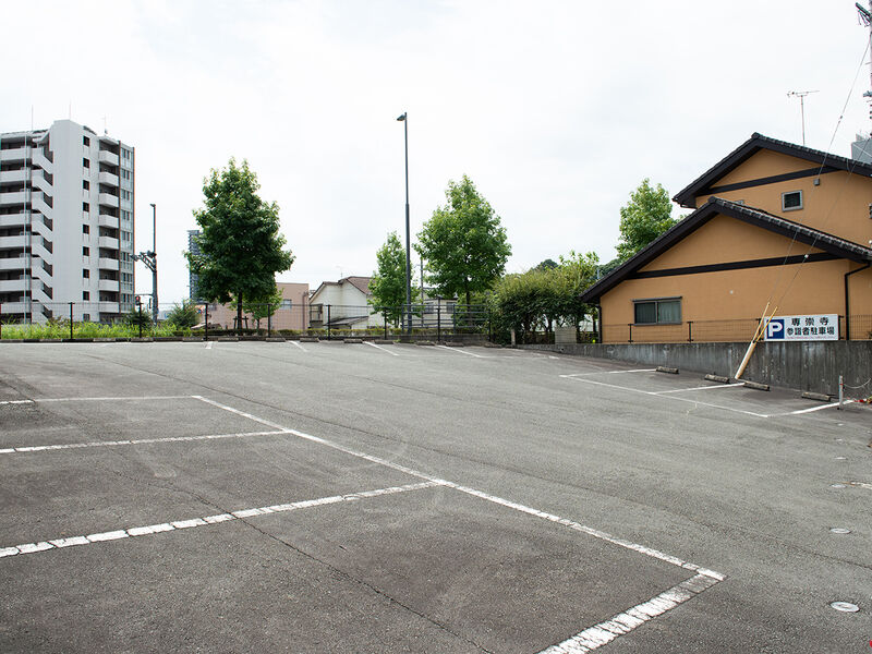 専崇寺 駐車場