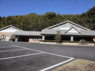 八代生活環境事務組合　斎場