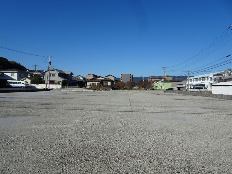 城下町会館 駐車場２