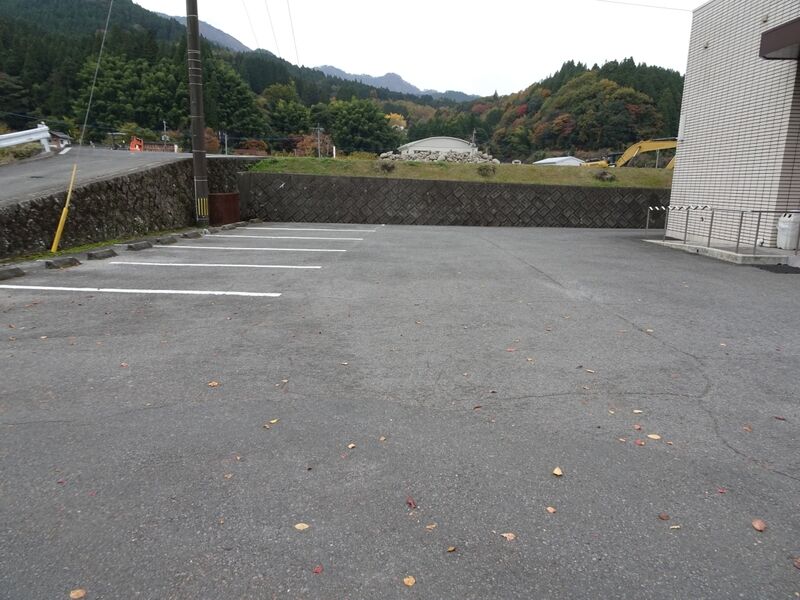 玖珠葬斎場 外観２