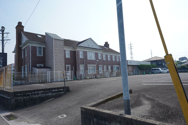 アルテ桜ケ丘・絆 駐車場１