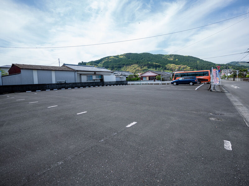 天国社想苑 平野会館 駐車場2