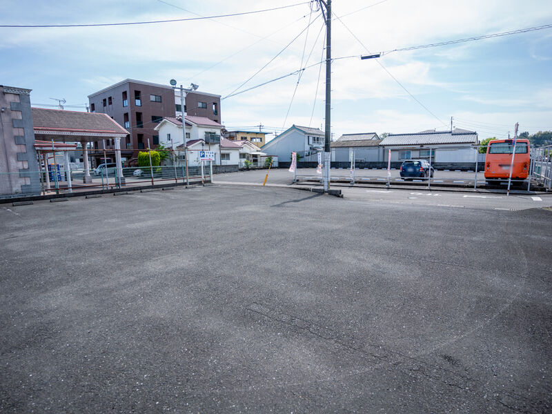 天国社想苑 平野会館 駐車場1