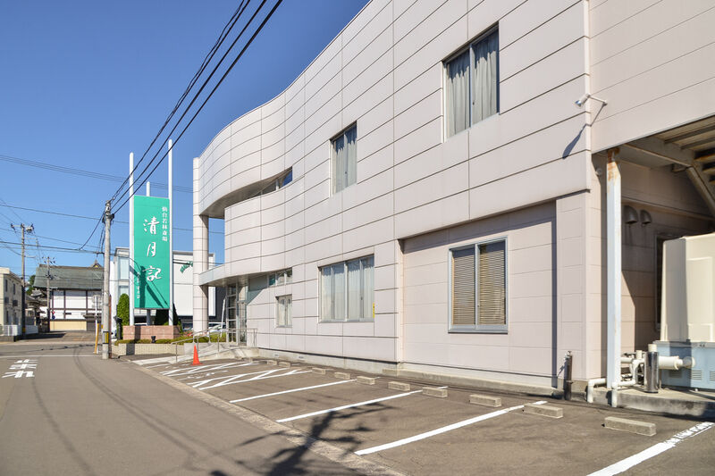 仙台若林斎場 清月記 駐車場