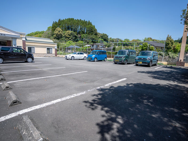小林種子田メモリードホール 駐車場1