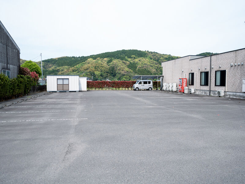 有限会社天水 駐車場2