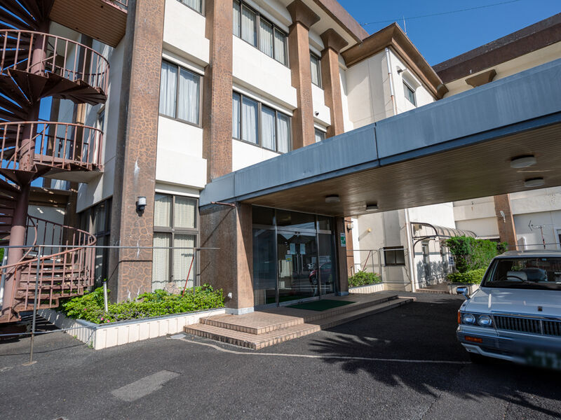 石丸会館日向斎場 入口