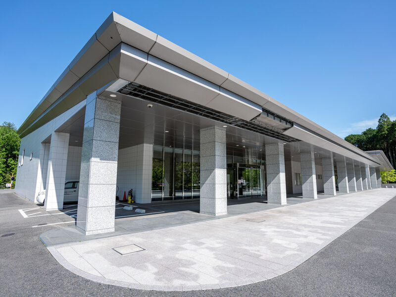 延岡市斎場　いのちの杜 外観
