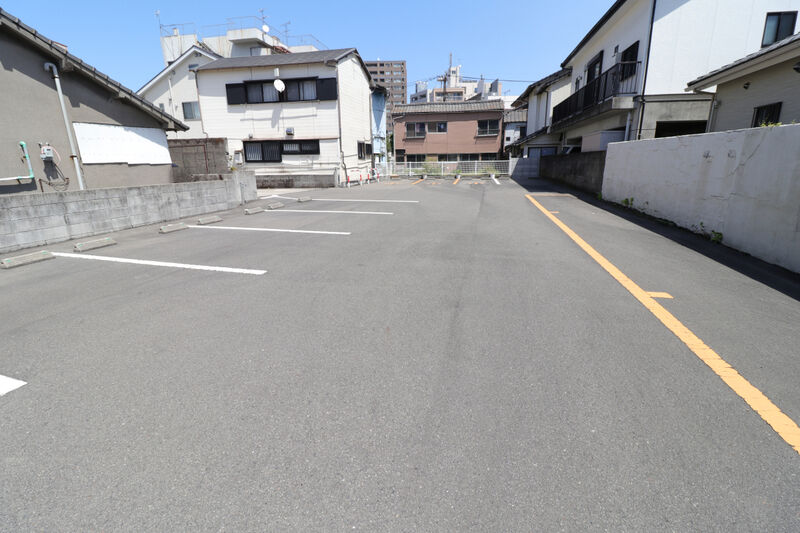 ファミリーホールあすか 駐車場1