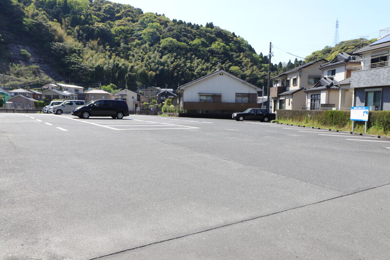 やすらぎ館 伊敷斎場 駐車場1