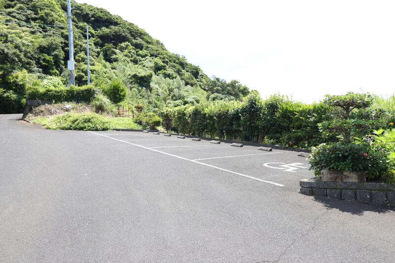 山川火葬場 駐車場