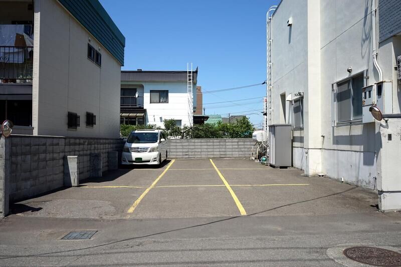 北34条アクセスホール 駐車場