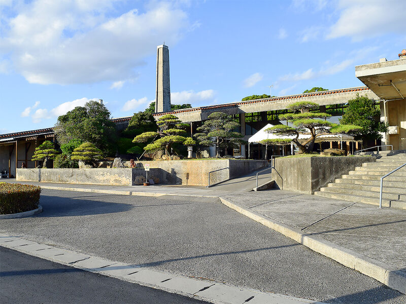沖縄葬斎場 外観2