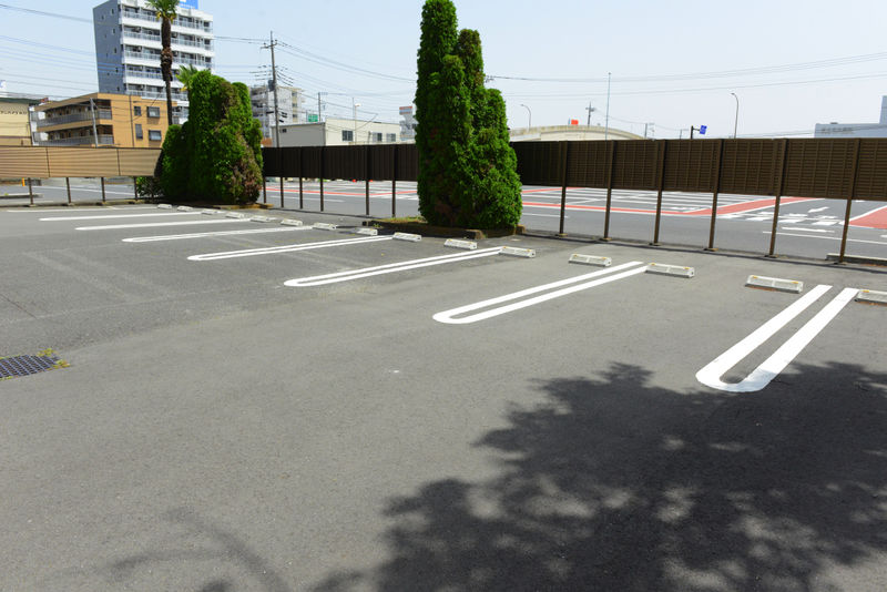JAあつぎグリーンホール 駐車場