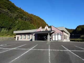 ミレニアム・ホール