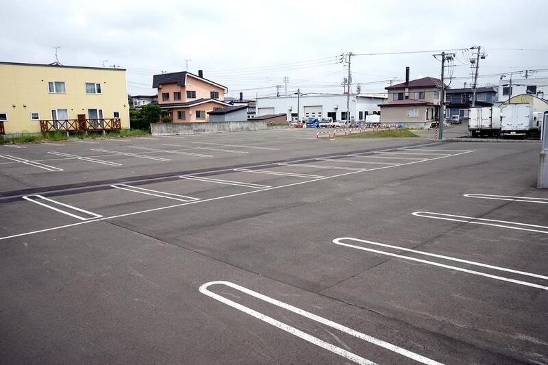 北野華苑　江別 駐車場
