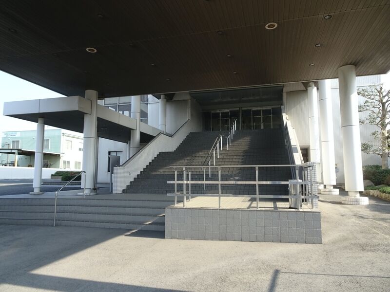 八幡典礼会館 外観２