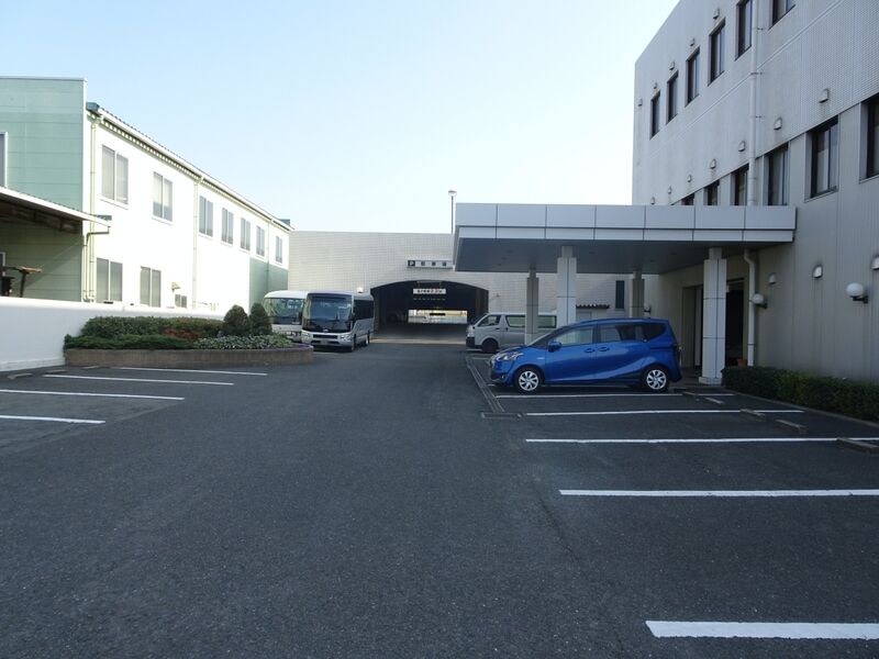 八幡典礼会館 駐車場１