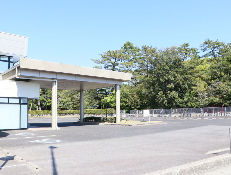 やすらぎホール新安城 駐車場