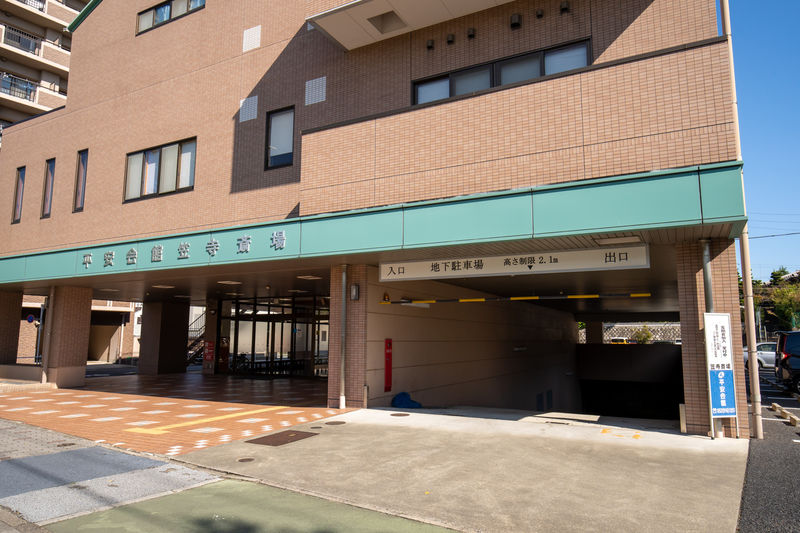 笠寺斎場 駐車場1