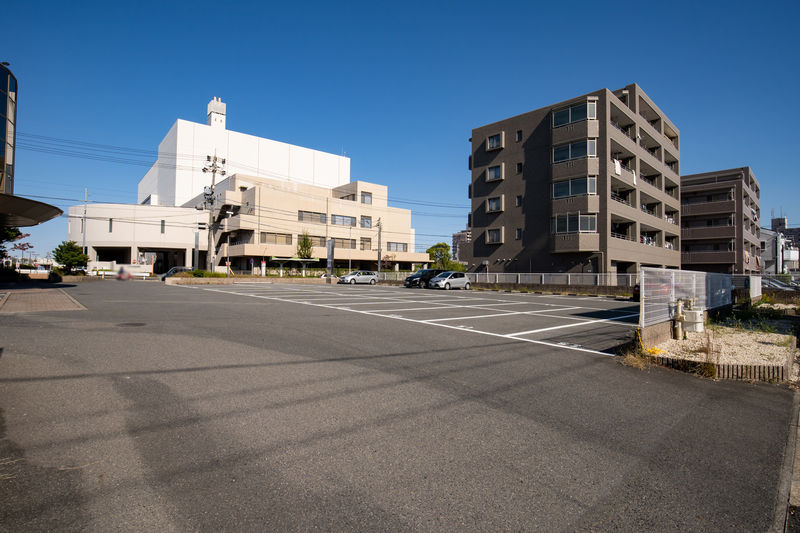 浦里斎場 駐車場1