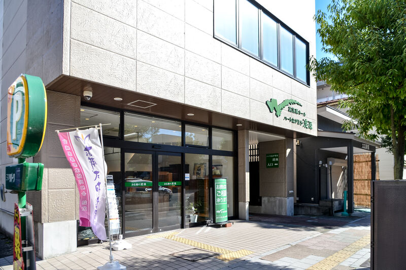 家族葬ホール　ハートながまち渡源 外観２