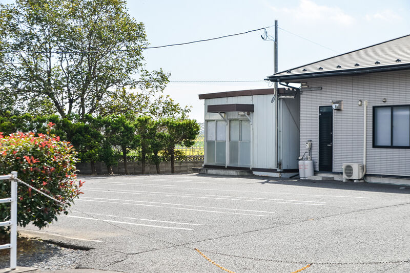 なかつやま斎苑 駐車場
