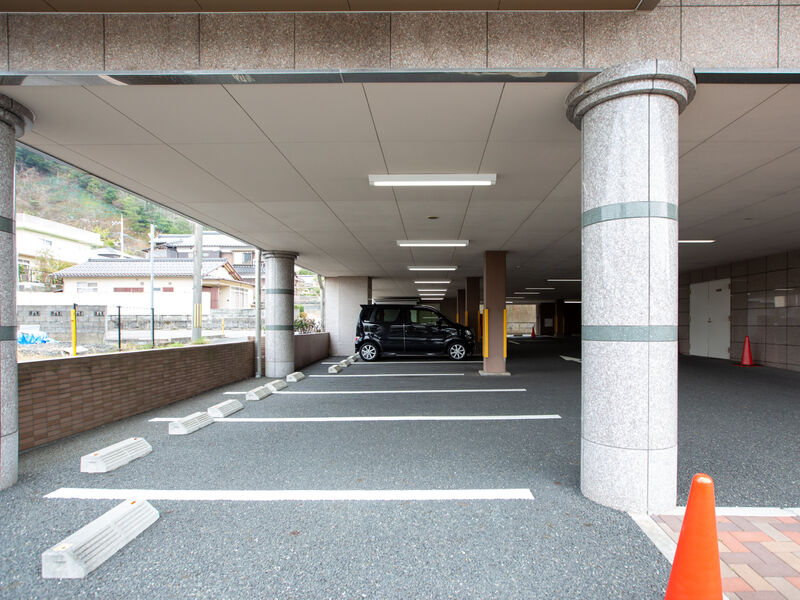 東舞鶴シティホール 駐車場