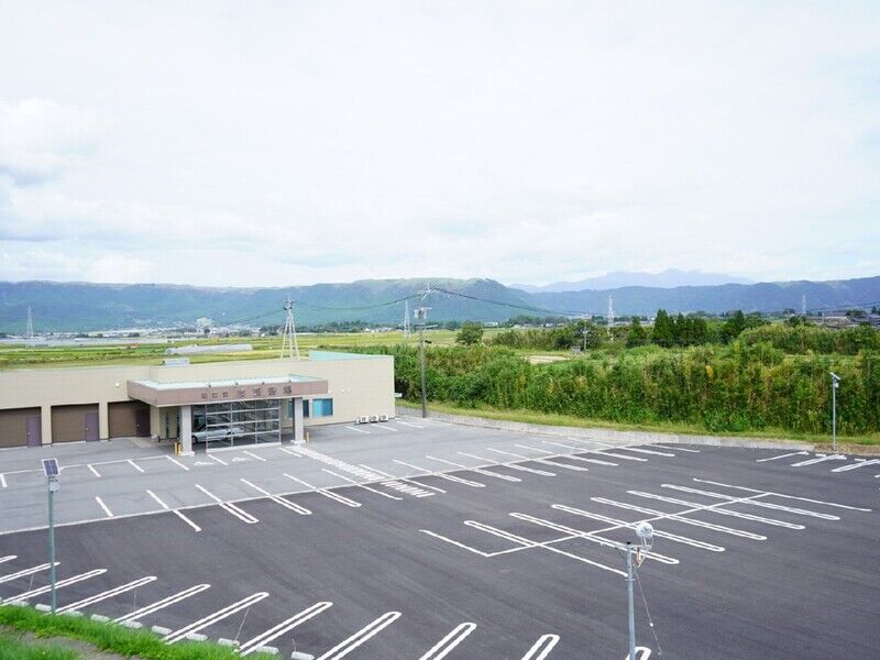 清峰院 市民斎場 駐車場1