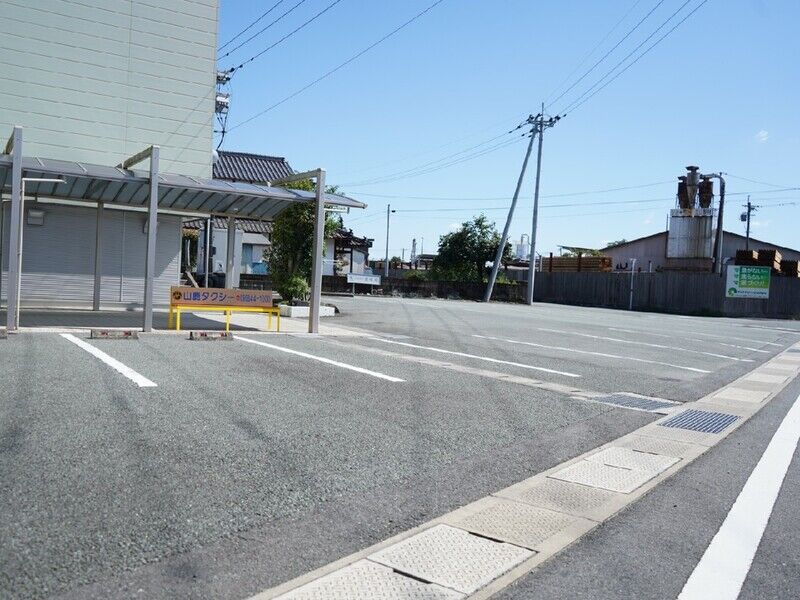 山鹿斎場鹿峰苑 駐車場1
