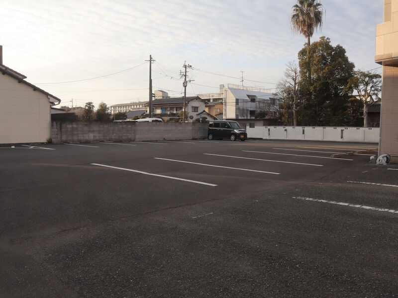 玉泉院 通町会館 駐車場1