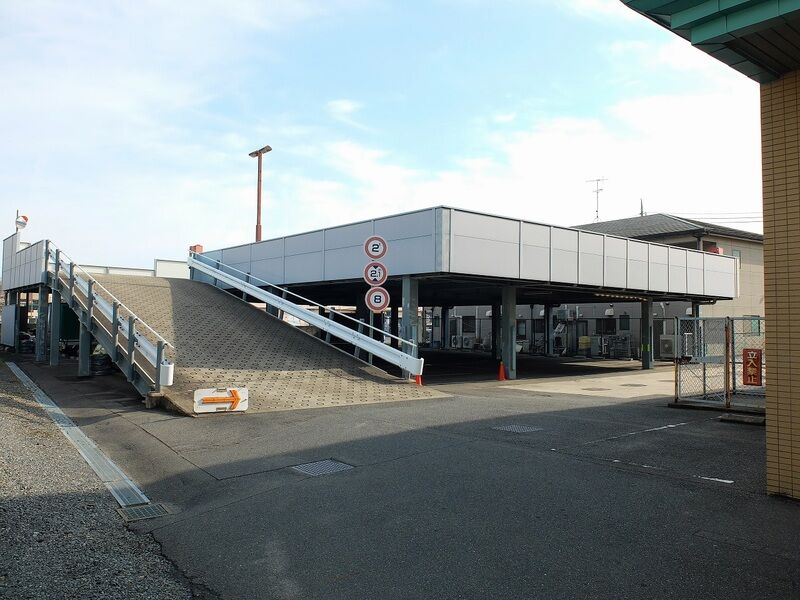 葵会館 新館 駐車場2
