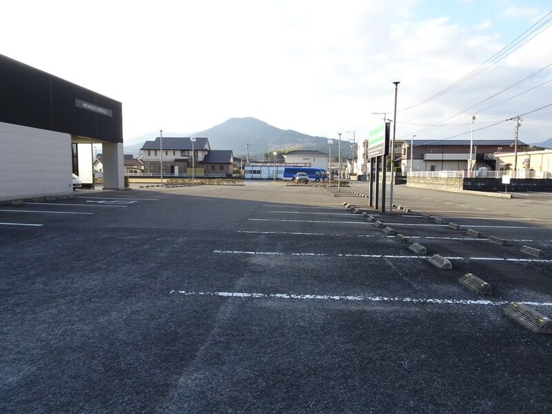 伊万里メモリードホール 駐車場２