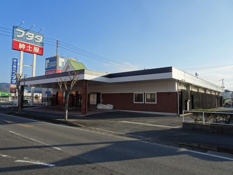 伊万里メモリードホール 外観１