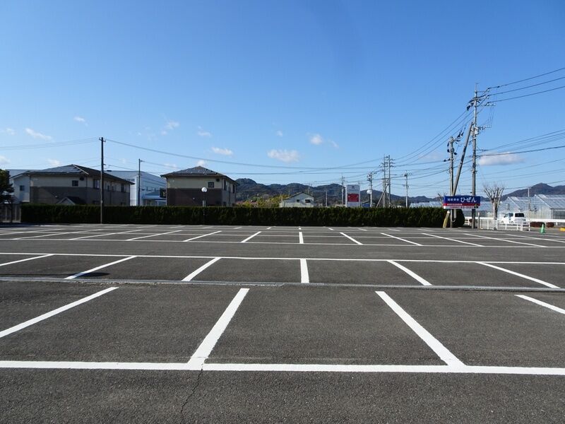 ひぜん斎場 しおた 駐車場２