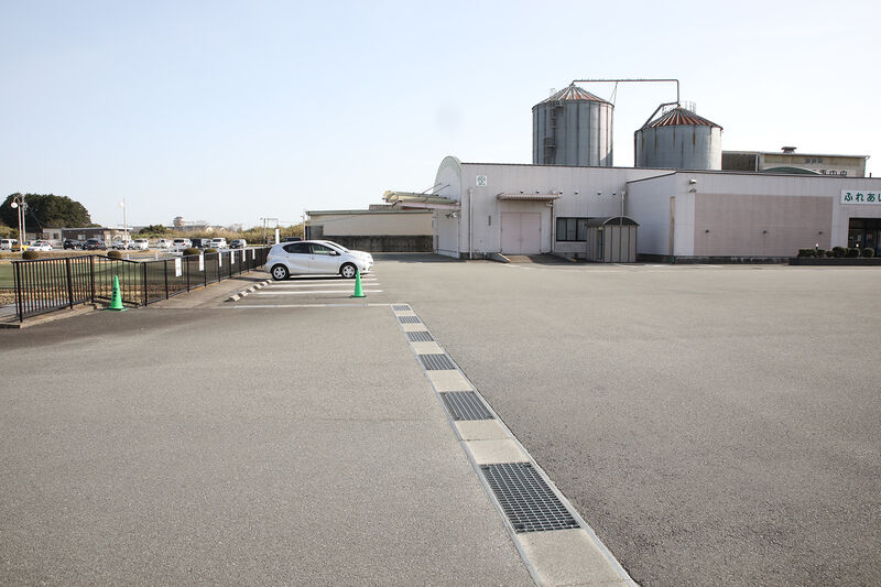 JA三重中央　虹のホール 駐車場