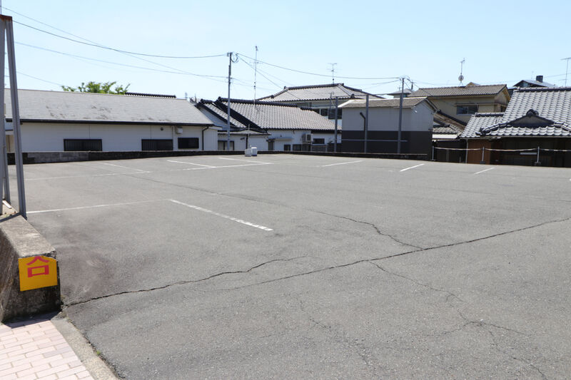 鶴丸葬祭／坂元斎場 駐車場