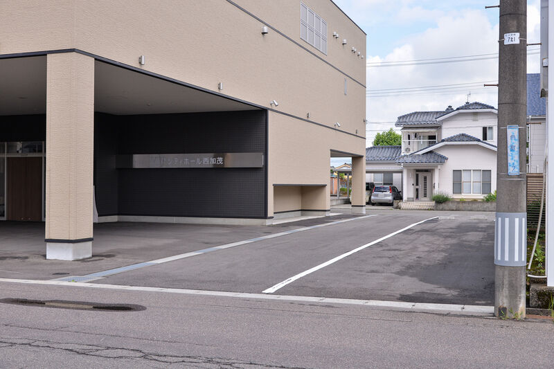 VIPシティホール西加茂 入口