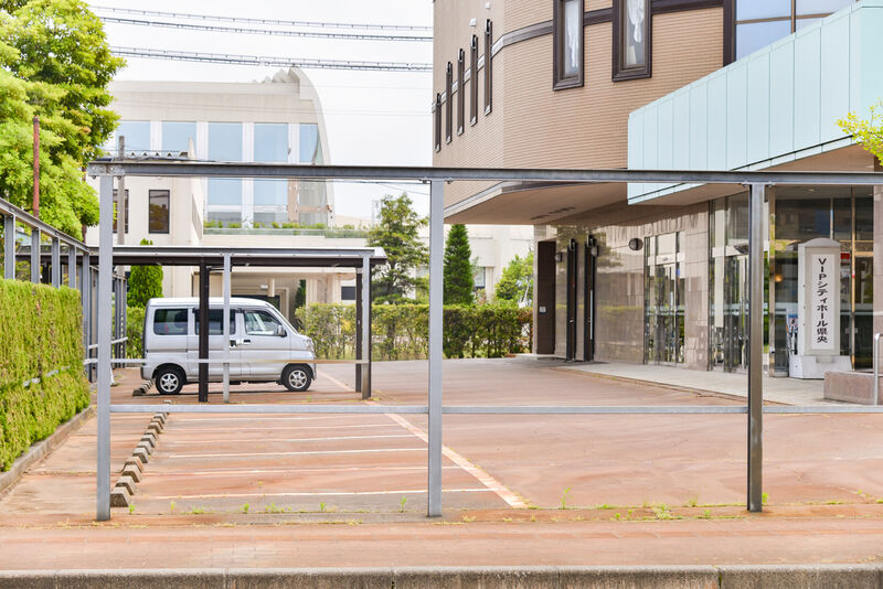 VIPシティホール県央 駐車場