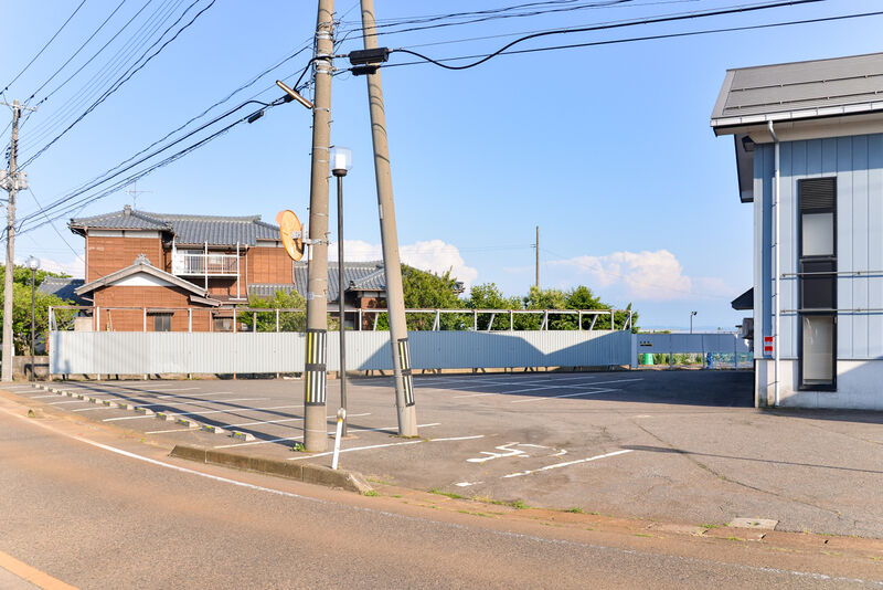 虹のホール　とわ 駐車場